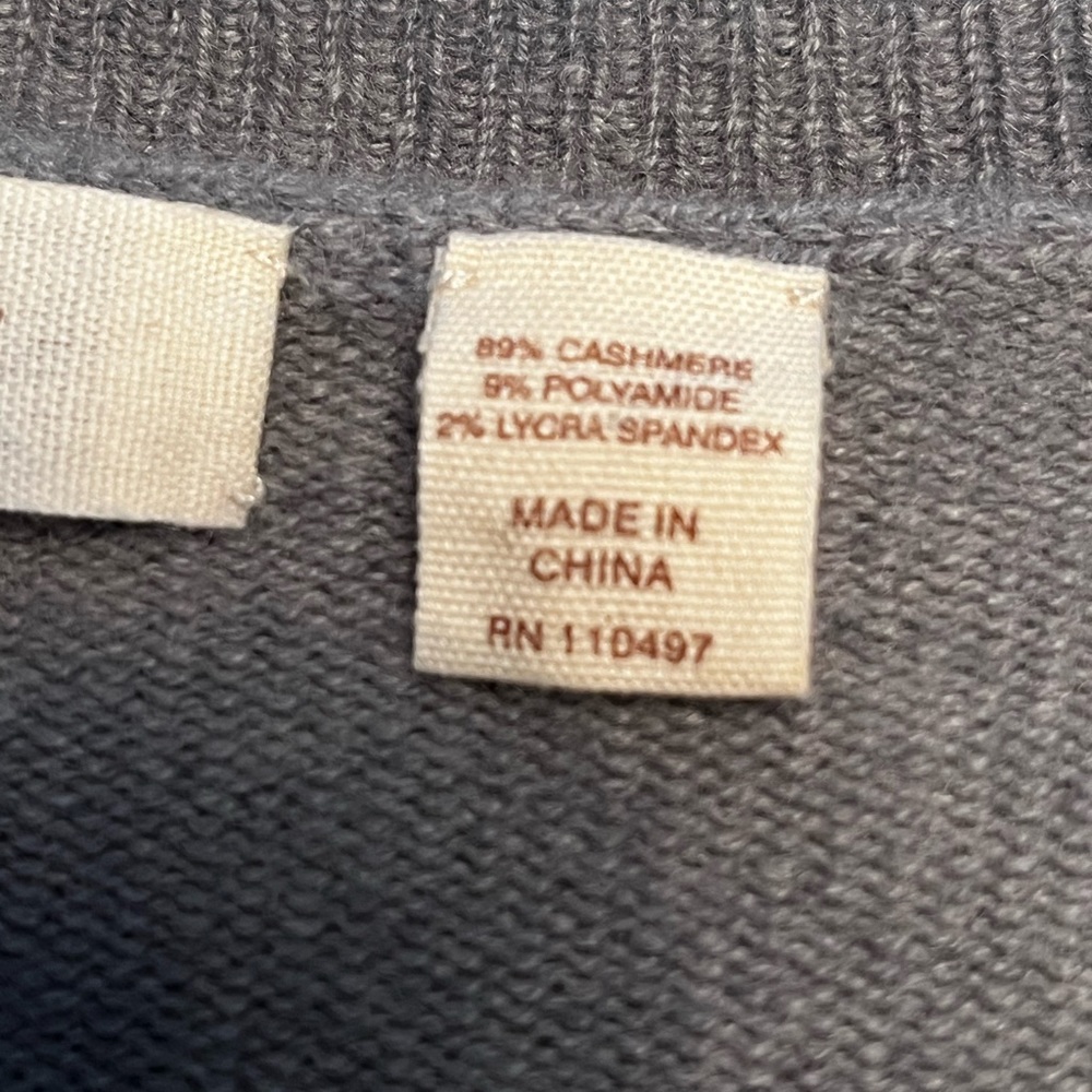INHABIT Blue cashmere v neck sweater fits Small - Medium - Picture 4 of 7
